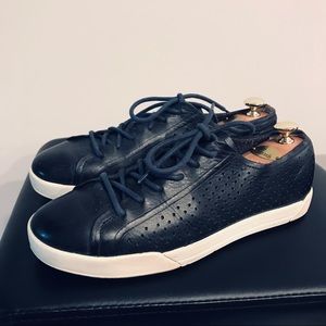 Cole haan Navy blue leather sneakers men’s 9W